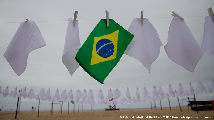 Brasilein |NGO Rio de Paz erinnert an über 600.000 Brasilianer, die durch COVID-19 getötet wurden