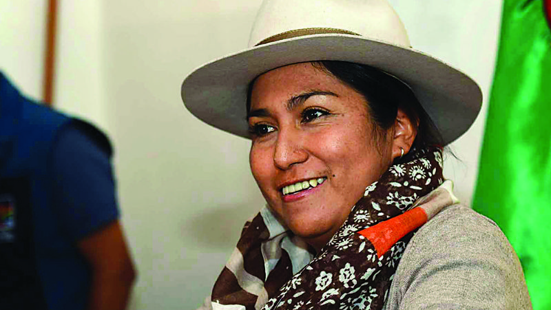 La exministra Marianela Paco trabaja como funcionaria de Vicepresidencia