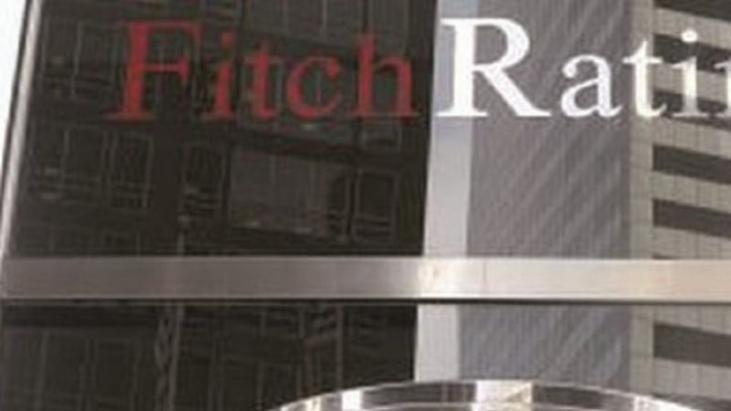 Fitch Ratings mantiene calificación «estable» de Bolivia, pero advierte presión sobre las RIN