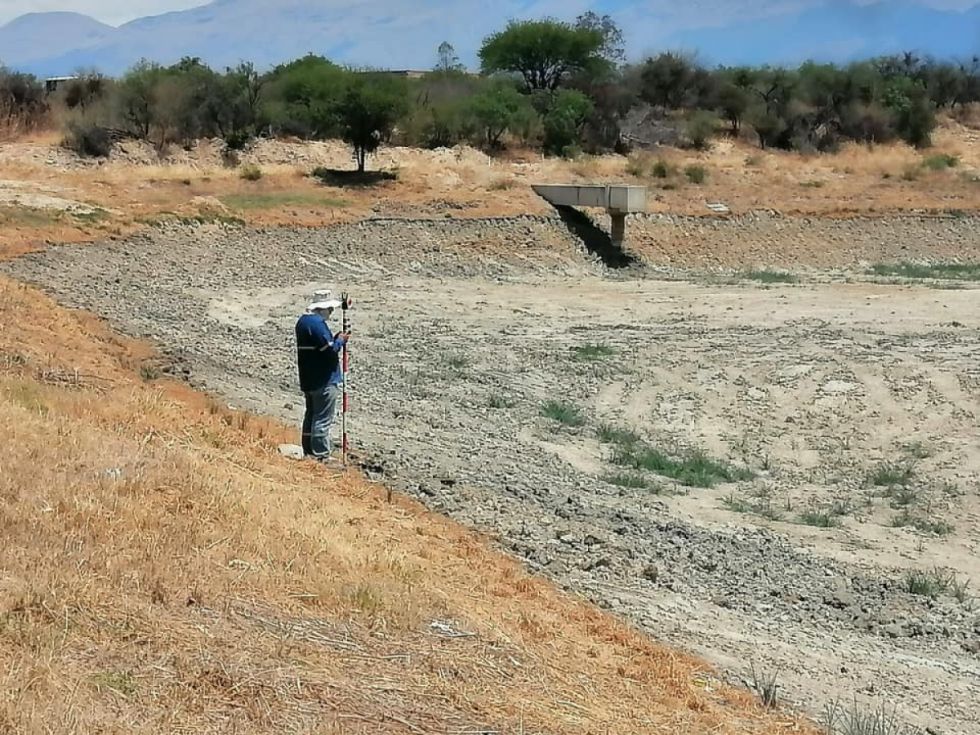 Alistan trabajos preventivos en las lagunas de oxidación de San Luis en Tarija