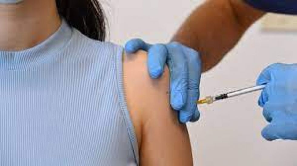 En dos días, 377 adolescentes se vacunaron contra el Covid en Tarija