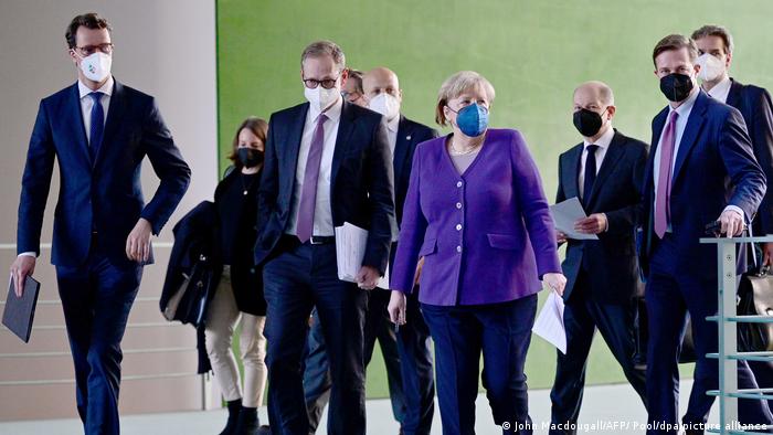 Merkel presidió la que previsiblemente será su última reunión con los gobernantes de los estados federados alemanes