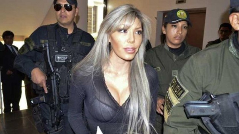 Zapata, ex novia de Evo, fue vista fuera del penal