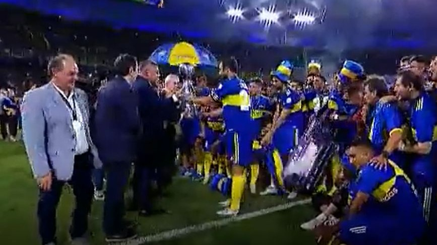 Así levantó Boca Juniors el título de la Copa Argentina.
