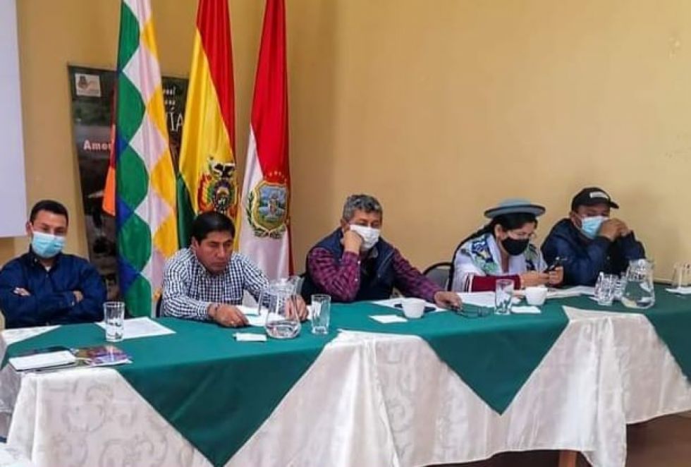 Alcaldes y campesinos de Tarija rechazan propuesta de modificar Ley del 8%