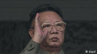 Kim Jong-il, padre del actual líder de Corea del Norte, Kim Jong-un, y sobrino del fallecido Kim Yong-ju.