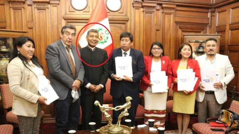 Prensa peruana muestra a Huanacuni como el excanciller de Evo que se paseó por su Congreso