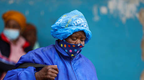 Agencia de Salud de África: Los datos que sugieren que ómicron es menos grave que delta deben interpretarse con cautela