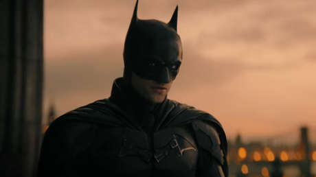 VIDEO: Lanzan un nuevo tráiler de 'The Batman' con Robert Pattinson en el que el guardián de Gotham City une sus fuerzas con la Gatúbela