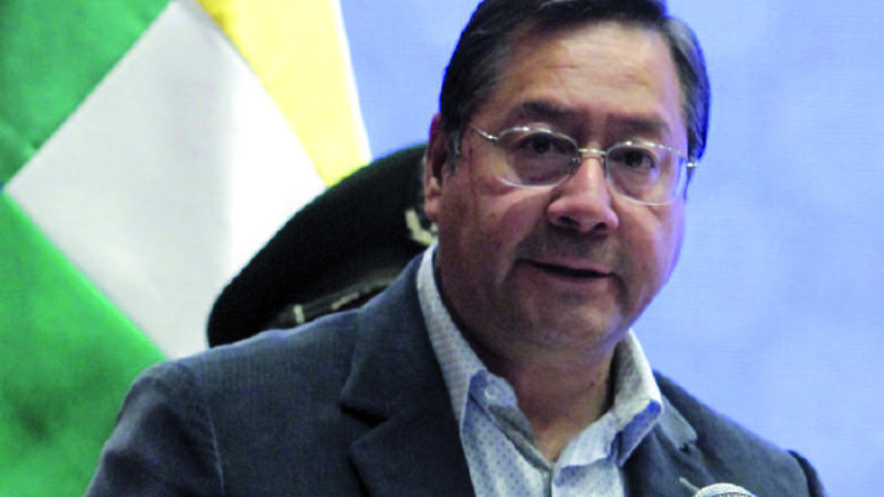Aguilar: Luis Arce debe pensar en una reelección