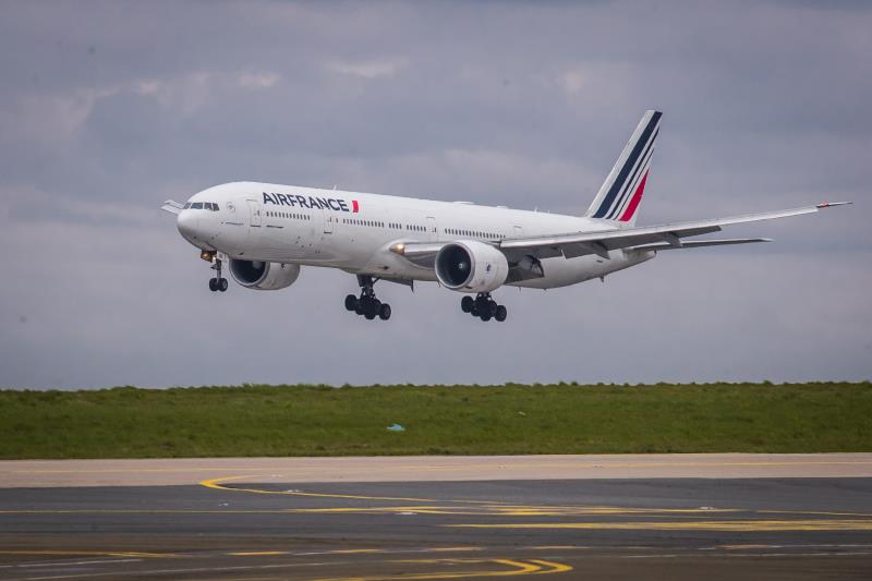 Grupo Air France-KLM encarga 100 aviones A320 a Airbus y cuatro A350 de carga - Hola News