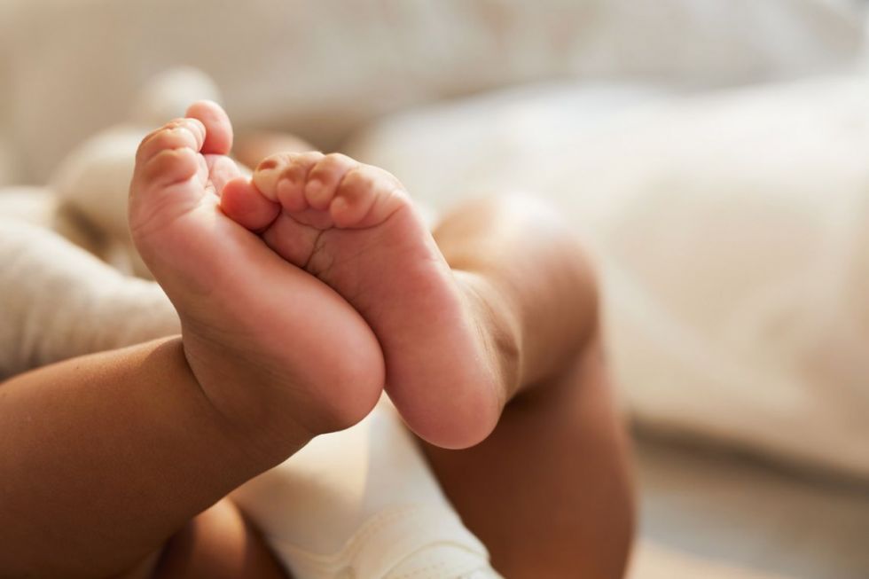 Aíslan a recién nacidos con sintomatología de Covid-19 en Tarija
