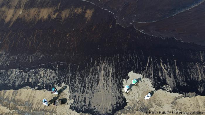 Peru Callao | Ölverschmutzung | Vulkanausbruch in Tonga