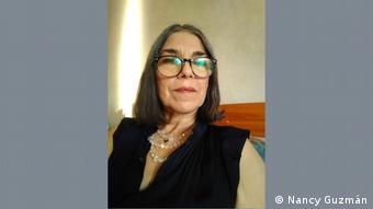 La periodista y escritora chilena Nancy Guzmán, autora de Ingrid Olderöck, la mujer de los perros.