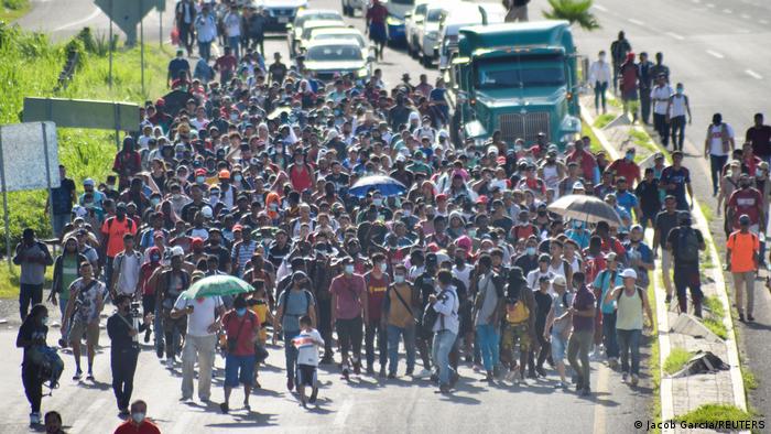 Mexiko Polizei löst Migranten-Karawane auf