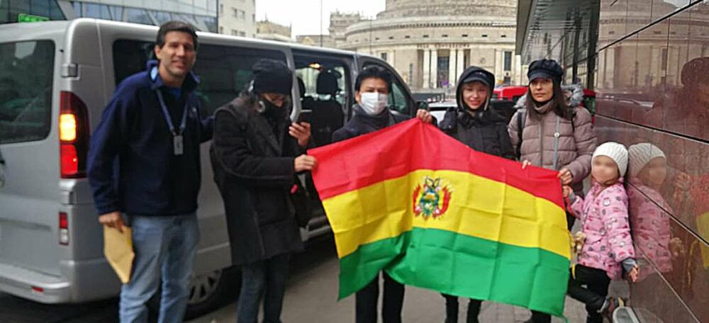 Bolivianos serán repatriados de Ucrania 