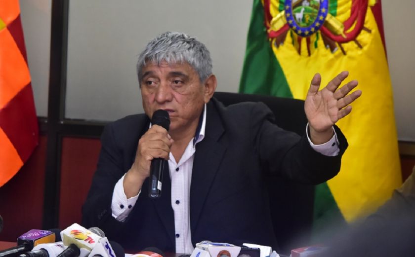 Iván Arias renuncia al Ministerio de Obras Públicas