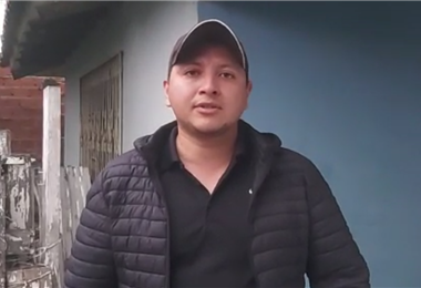 Carlos Vargas se grabó en un video desde su casa para 