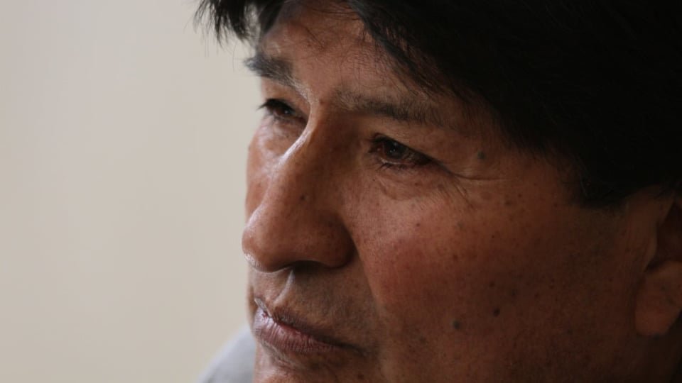El expresidente Evo Morales, en conferencia de prensa. ALEJANDRO ORELLANA