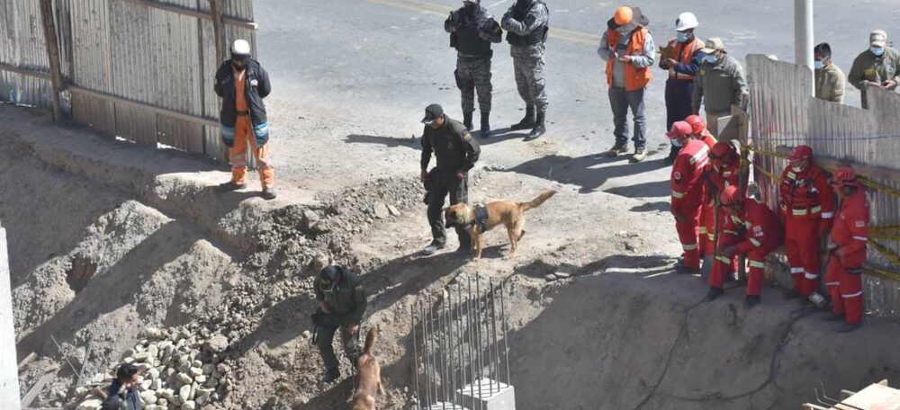 Derrumbe de una obra en La Paz - Foto: APG