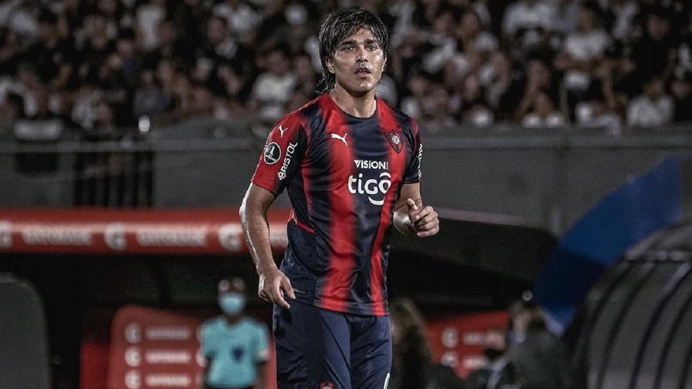 Marcelo Martins, durante un partido en el Cerro Porteño. Instagram Marcelo Martins