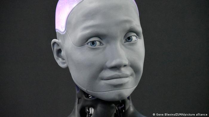 El robot de aspecto real llamado Ameca, diseñado por la empresa Engineered Arts del Reino Unido. (Foto de referencia)