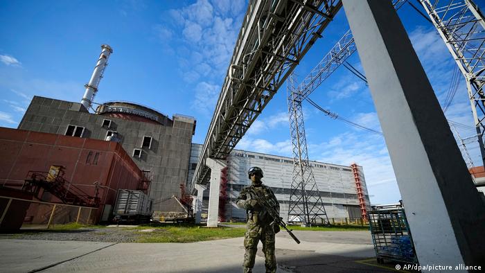 Central nuclear de Zaporiyia en Ucrania bajo control ruso.