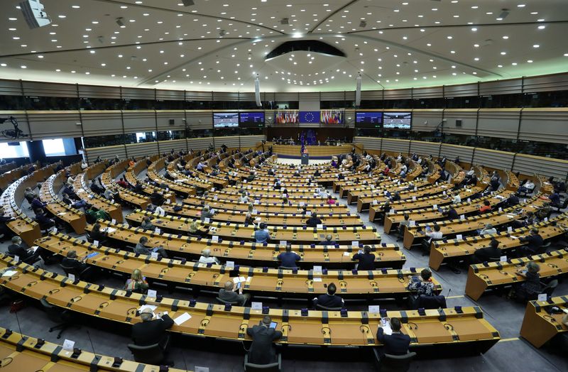 Una vista general durante una sesión plenaria del Parlamento Europeo en Bruselas (REUTERS/Yves Herman/Archivo)