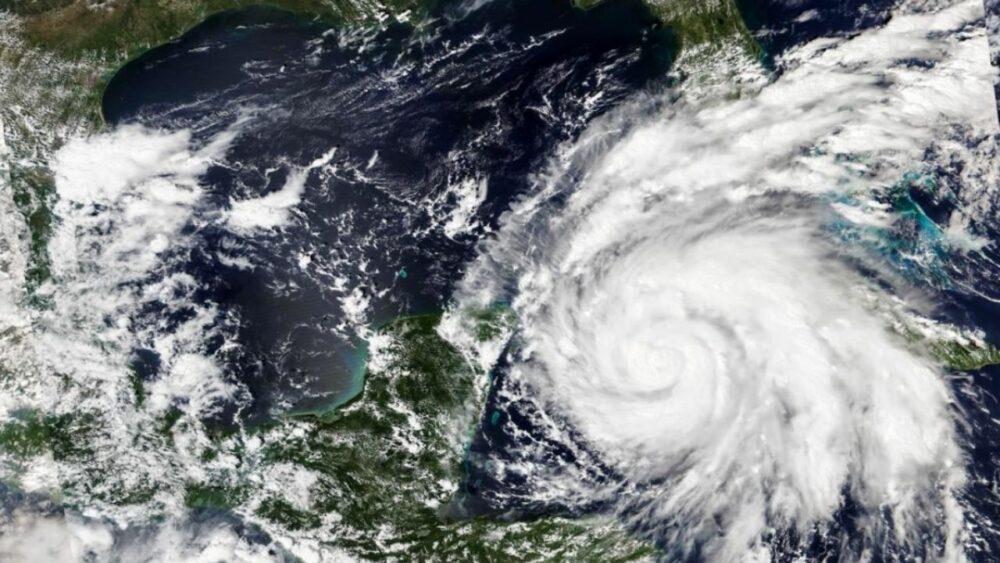 Esto no es un simulacro”: Huracán 'Ian' golpea Cuba y apunta hacia Florida como categoría 4 | Heraldo USA