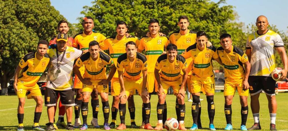 Destroyers y Nueva Cliza jugarán este martes la ida de los octavos de final de la Copa Simón Bolívar | El Deber
