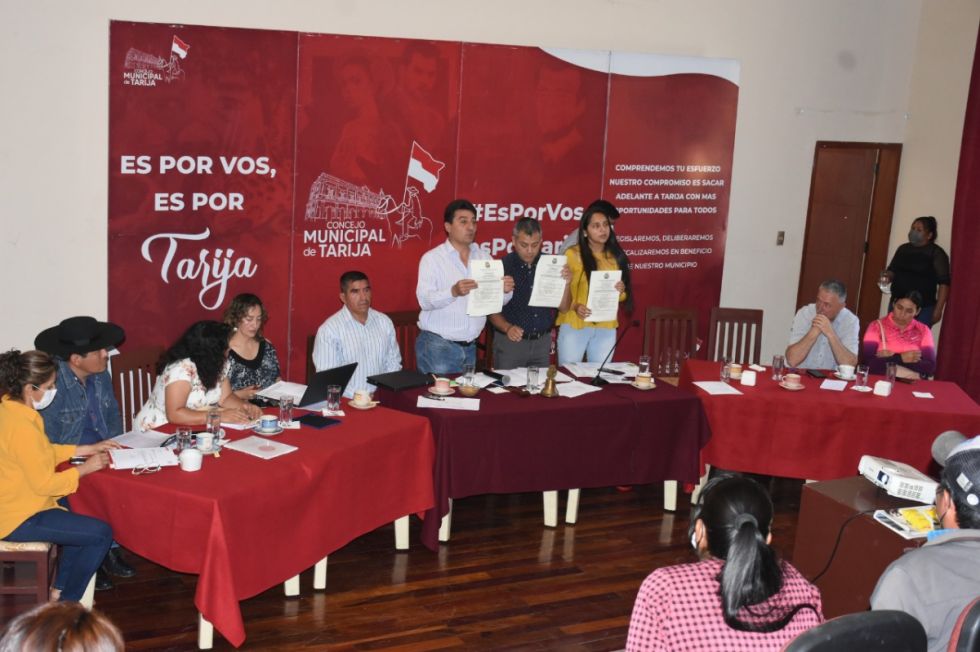 Tarija: Promulgan las leyes que aseguran la construcción del CTR