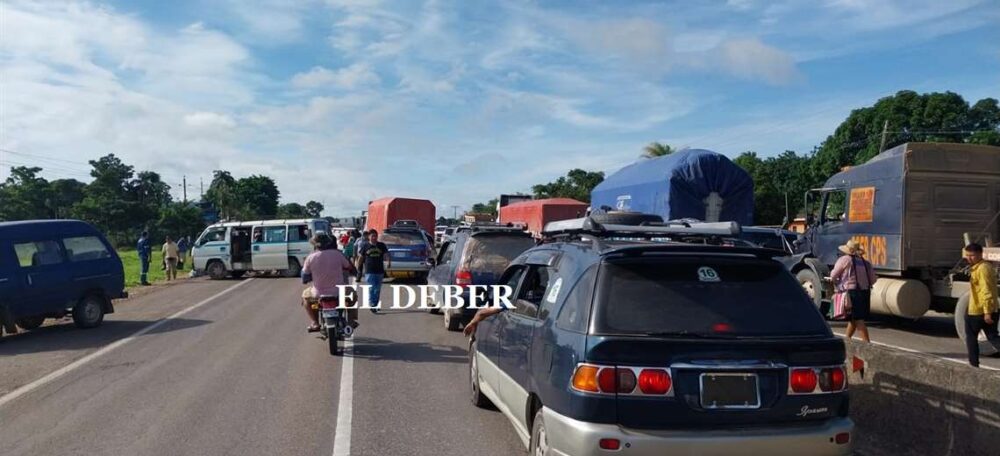 Magisterio urbano anuncia bloqueo de la carretera a Cochabamba y el Brasil | El Deber