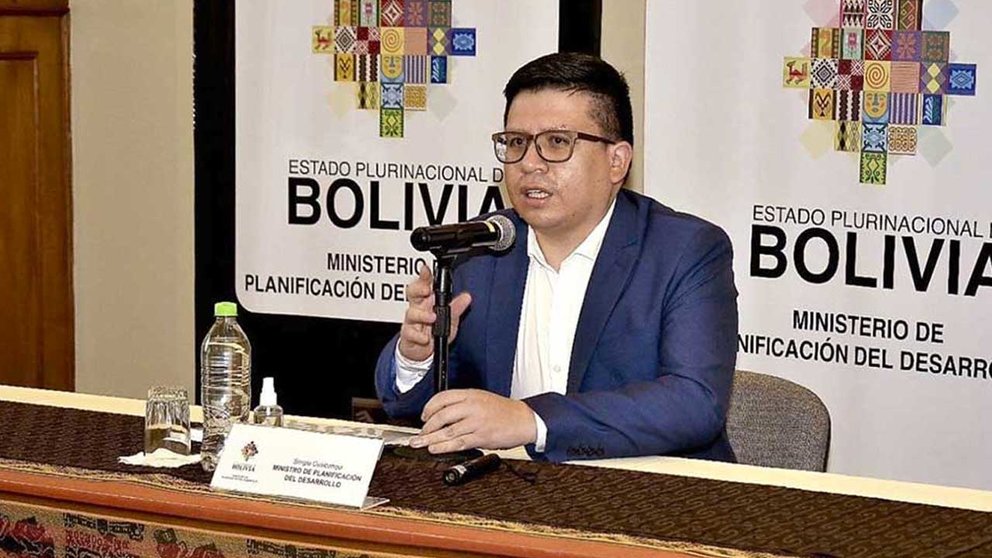 El ministro de Planificación del Desarrollo, Sergio Cusicanqui, en rueda de prensa. MPD