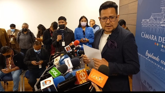 Pedrazas asegura que aún existen amenazas a la labor de periodistas - El  Diario - Bolivia