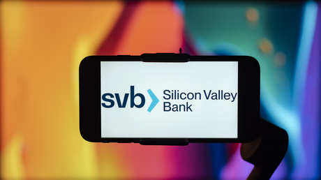 Clientes retiraban 1 millón de dólares por segundo: el Silicon Valley Bank perdió 80 % de sus depósitos en 2 días