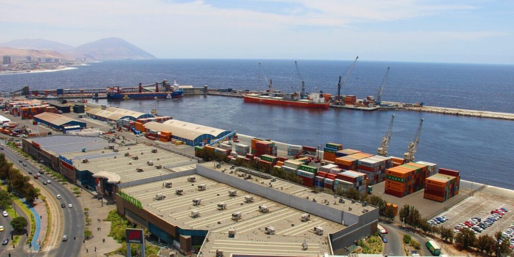Bolivia alista negociación de tarifas portuarias en Arica y Antofagasta 