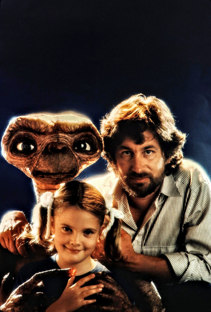 Steven Spielberg hizo todo lo posible para que una Drew Barrymore de 7 años creyera que todo el rodaje había sido real (Getty)