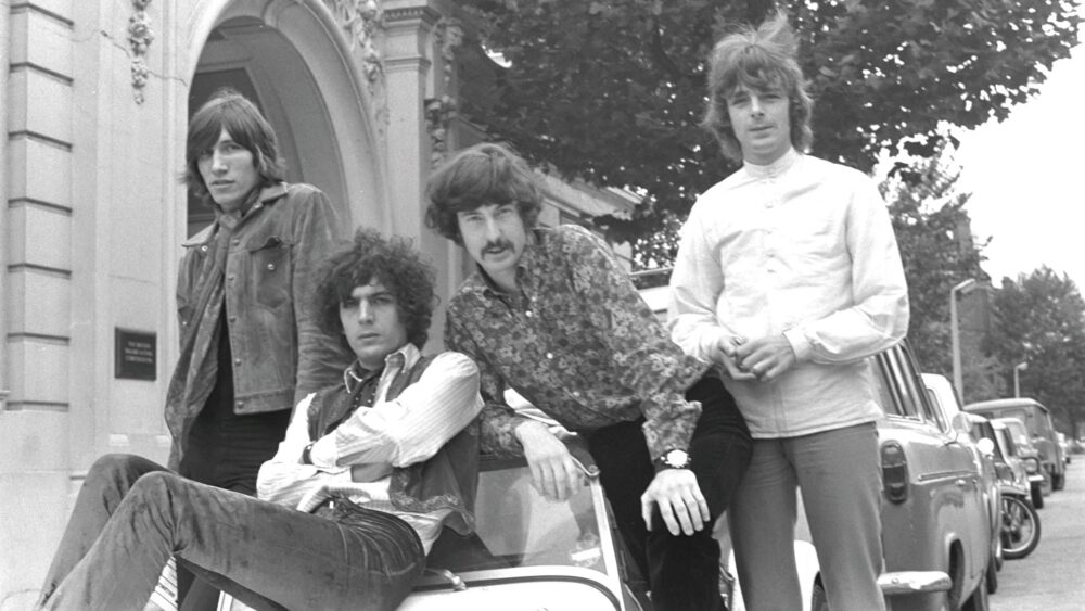 Roger Waters, Syd Barrett, Nick Mason y Richard Wright en los estudios BBC: Pink Floyd en 1967 (Photo by Chris Walter/WireImage)