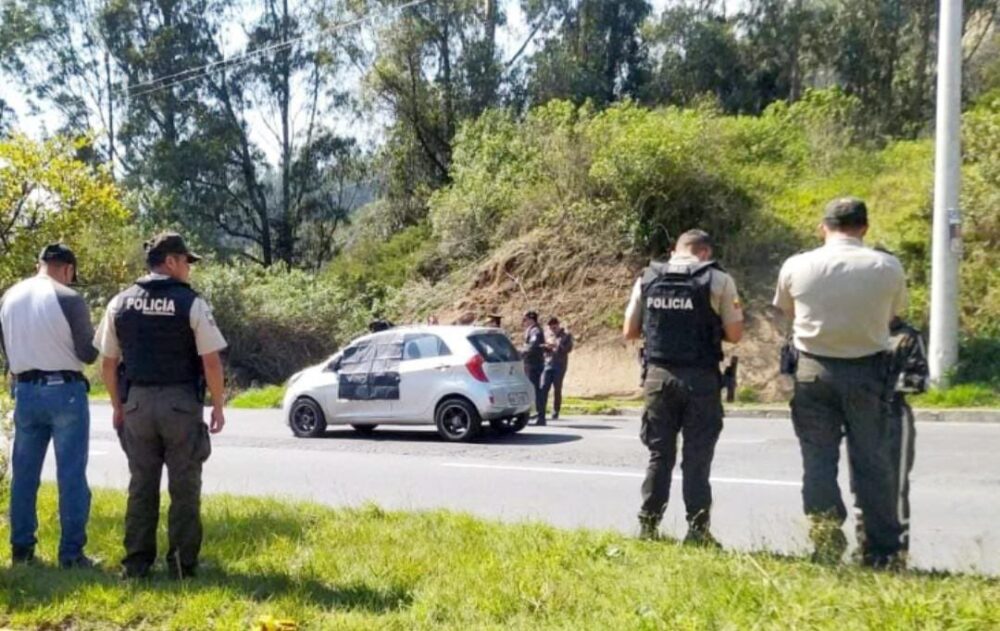 Santiago Loza se trasladaba hacia su trabajo cuando dos sujetos lo acribillaron. (Ecuador Chequea)