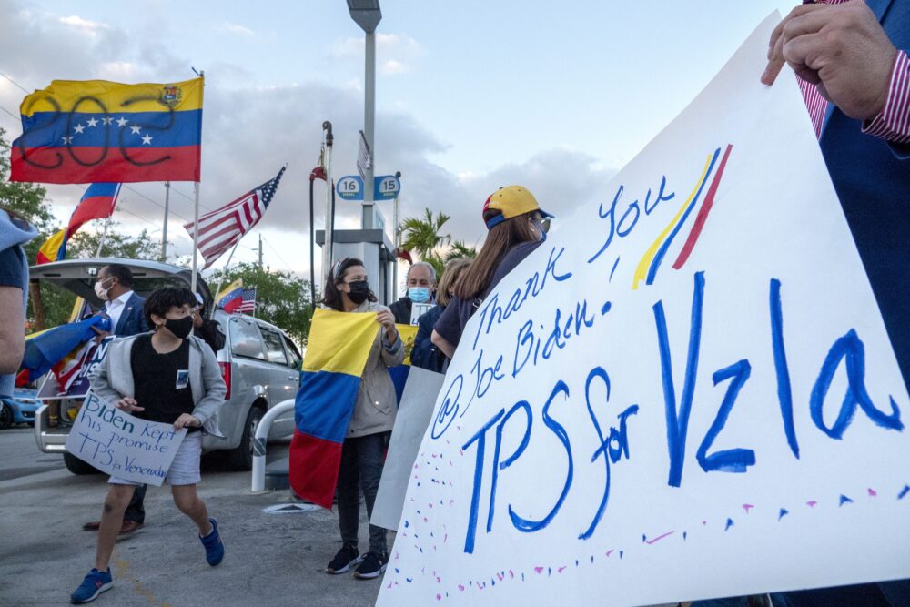 EEUU ampliará y extenderá por 18 meses los permisos de trabajo para venezolanos beneficiarios del TPS. (EFE)