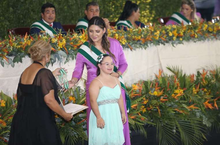 Distinciones en la sesión de honor del Concejo Municipal cruceño