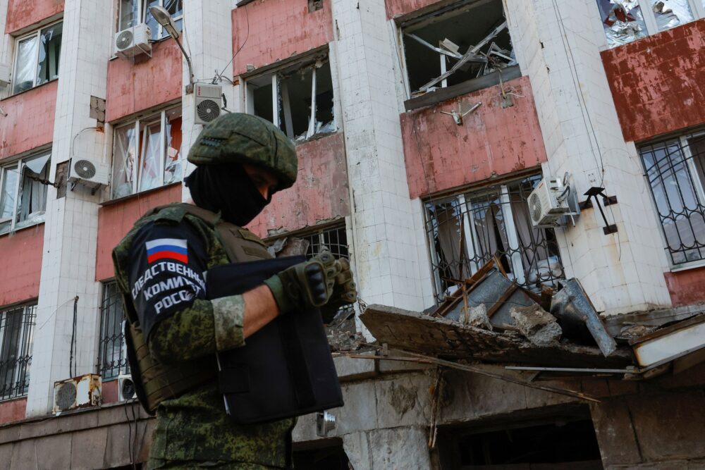 Las autoridades prorrusas impusieron un toque de queda en Donetsk (REUTERS/Alexander Ermochenko)