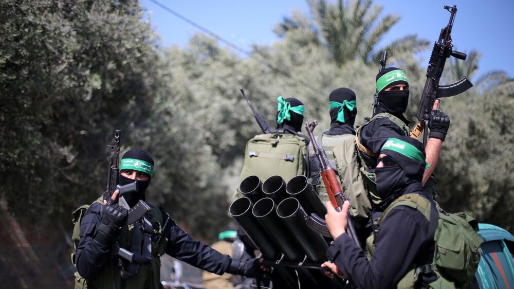 Los terroristas de Hamas buscan la destrucción del Estado de Israel (REUTERS/Ibraheem Abu Mustafa)