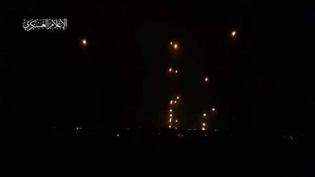 Hamás lanza una andanada de cohetes contra Tel Aviv
