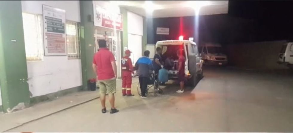 Unos 17 pasajeros de la flota que volcó en Padcaya están en el Hospital Regional 