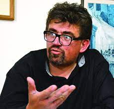 Diego Ayo: “No hay masismo light; la crítica es dura a la cleptocracia y al narco” – eju.tv
