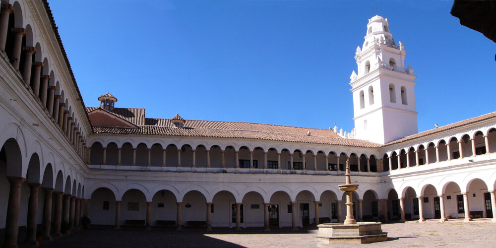 El rector Walter Arízaga dirigirá personalmente la organización de los actos de homenaje a los 4 Siglos de fundación de San Francisco Xavier - Universidad Mayor, Real y Pontificia de San Francisco