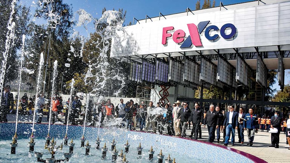 Las autoridades en la inspección, en el ingreso a la FEXCO, este 5 de junio./ DICO SOLÍS