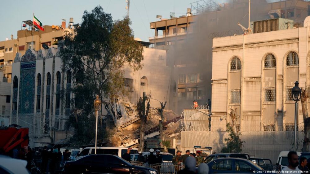 Así quedó el consulado iraní en Damasco tras el ataque.