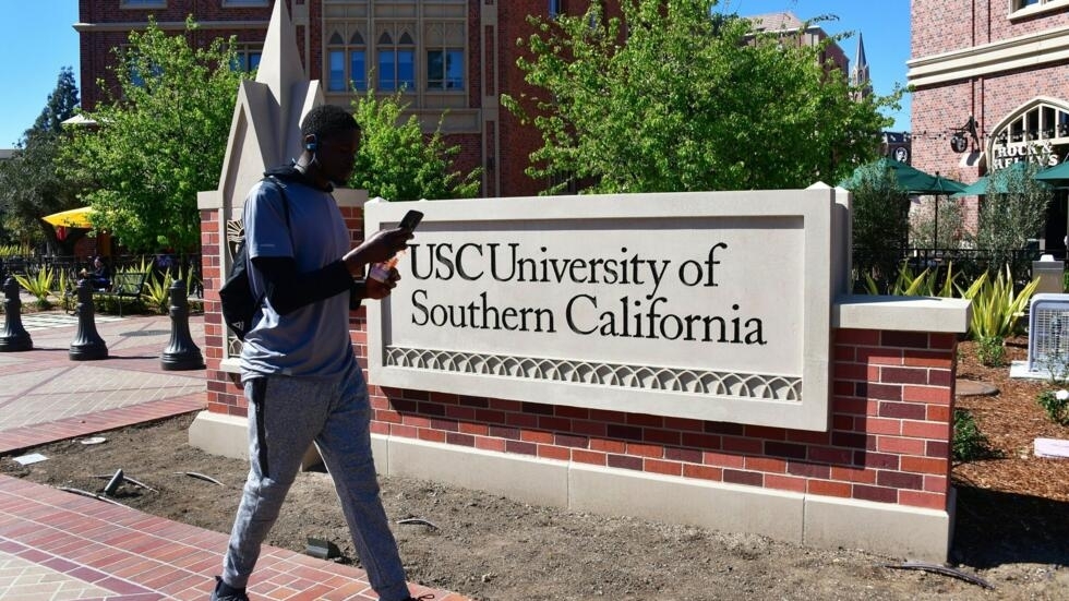 La Universidad del Sur de California (USC) en Los Ángeles se ha convertido en la más reciente universidad estadounidense en verse envuelta en una disputa por el conflicto entre Israel y Hamás.